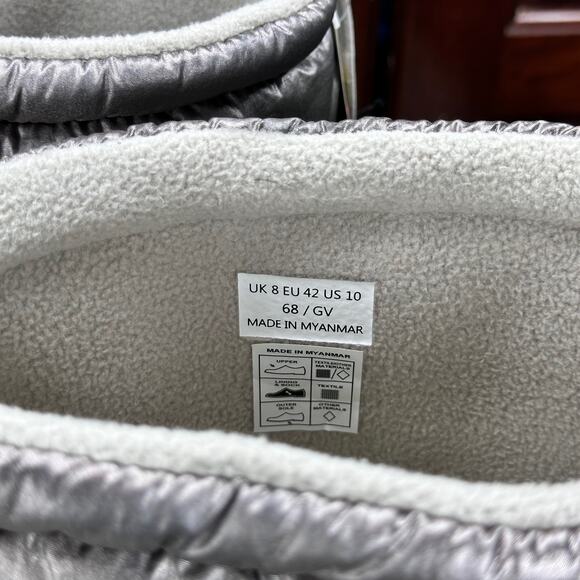 Hunter Women Metallic Snow Boot Size 10 Tall Winter Boots Silver Hail Grey New - Picture 3 of 16